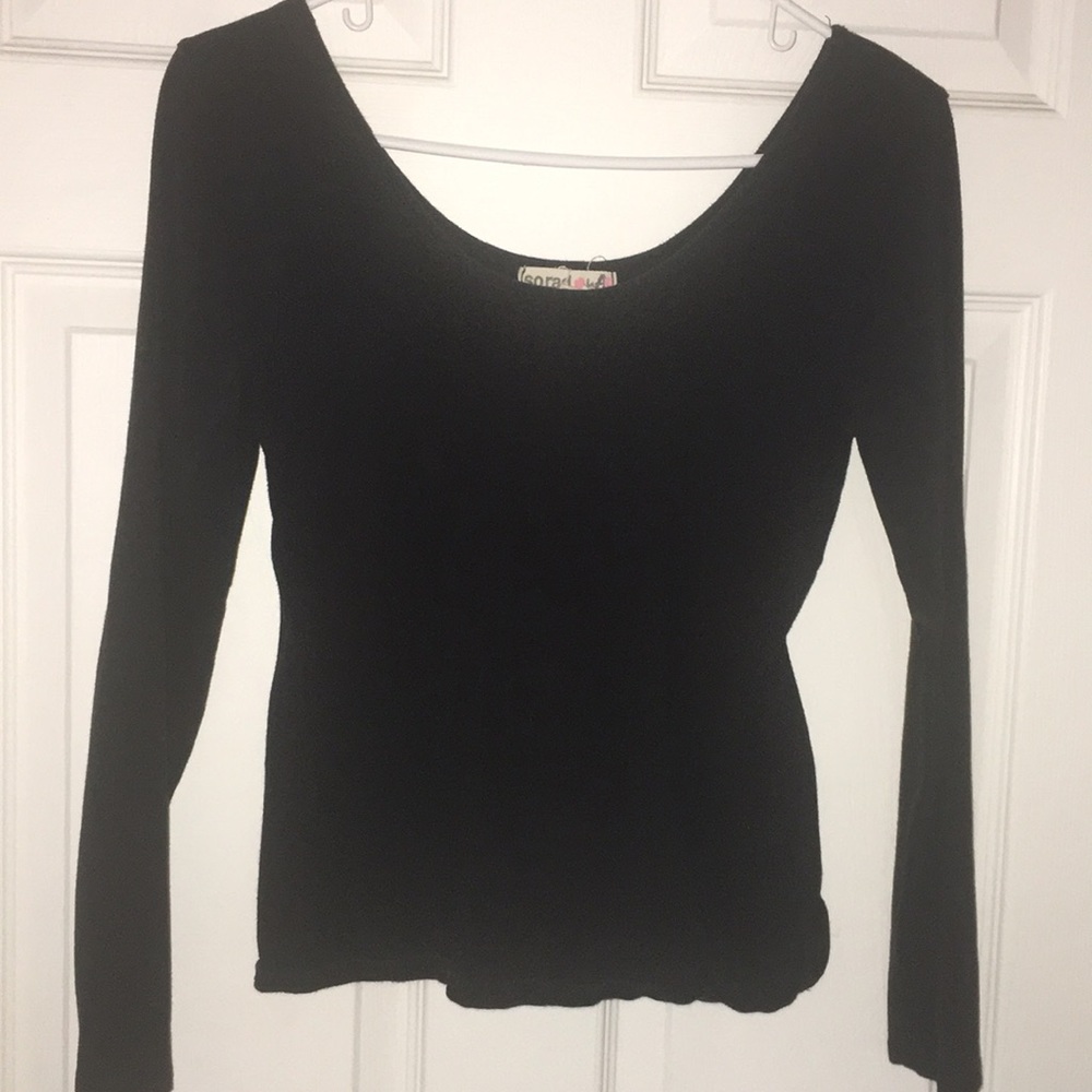 Simple black long sleeve
